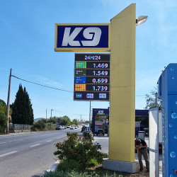 Ecran LED extérieur
l Station Service l WP Signalisation