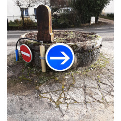 Face du panneau B21-1 - panneau direction obligatoire I Village | Panneau de police WP Signalisation