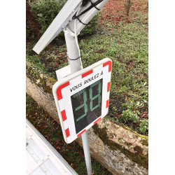 Radar pédagogique routier solaire - Vue du dessus I Contrôle de vitesse 30km 50km heure | WP Signalisation