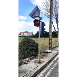 Croix grecque pour feux tricolores pour carrefour dangereux |WP Signalisation