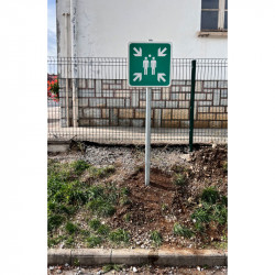 Panneau point de rassemblement après évacuation | Incendie et sécurité sur parking panneau routier CE004 | WPSignalisation