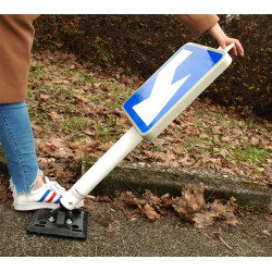 Balise J5 auto relevable | Rabaisser le mât j5 | WPSignalisation anti choc