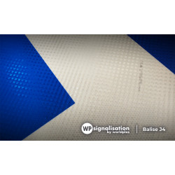 Balises et Balisettes de signalisation des virages J4 - 1 | Zoom sur le film prismatique du panneau J4