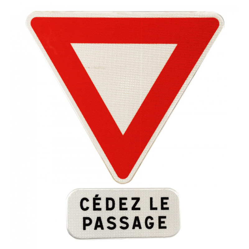 Panneau AB3A I Panneau cédez le passage à l'intersection I WP Signalisation