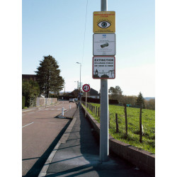 Panneau de vidéo surveillance personnalisé | Sécurité en commune avec caméras avec prudence voisins | WPSignalisation