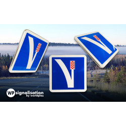 Panneau indication voie de détresse à droite C26A | WP Signalisation | Film NF et CE l WP Signalisation