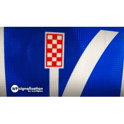 Panneau indication voie de détresse à droite C26B | WP Signalisation | Film NF et CE l WP Signalisation