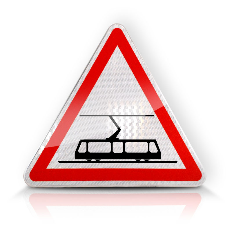 Panneau de danger traversée de voies de tramway A9